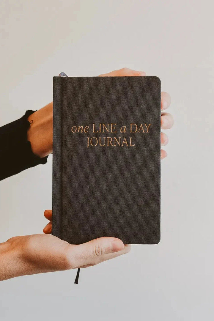 The One Line A Day Fabric Journal