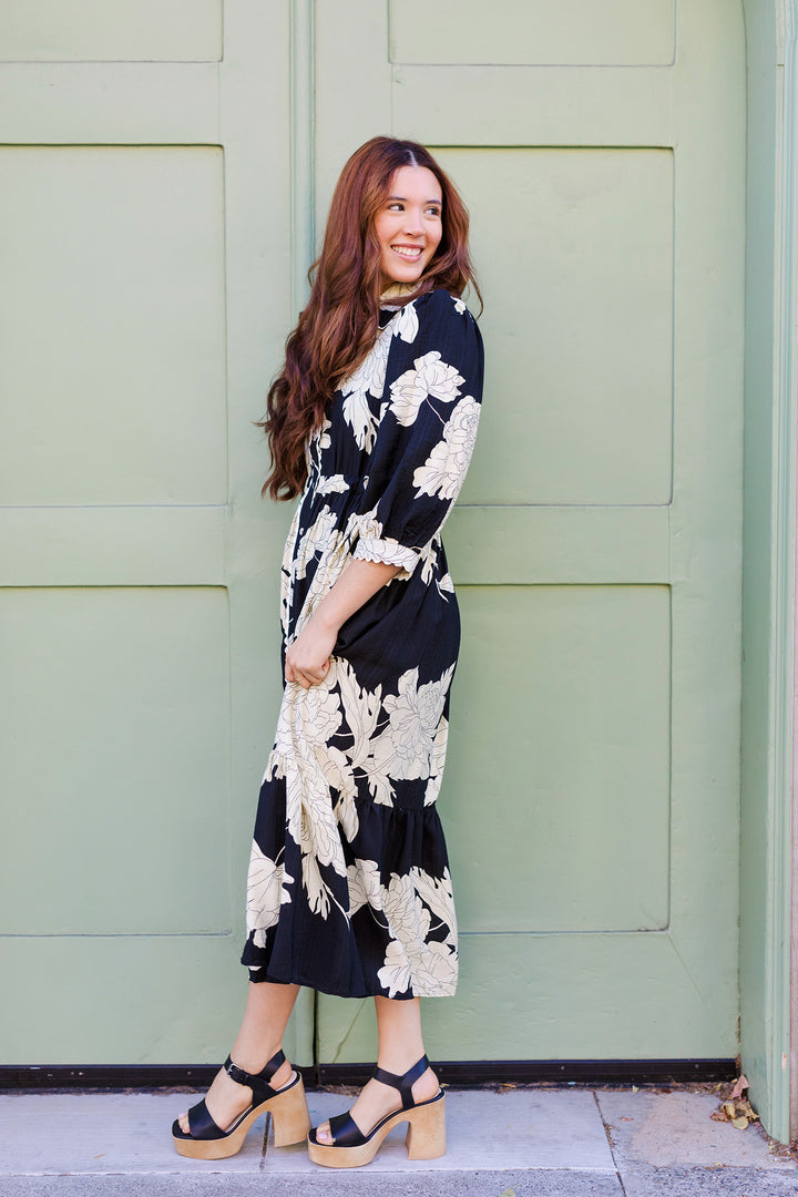 The Feeling Free Floral Print Midi Dress